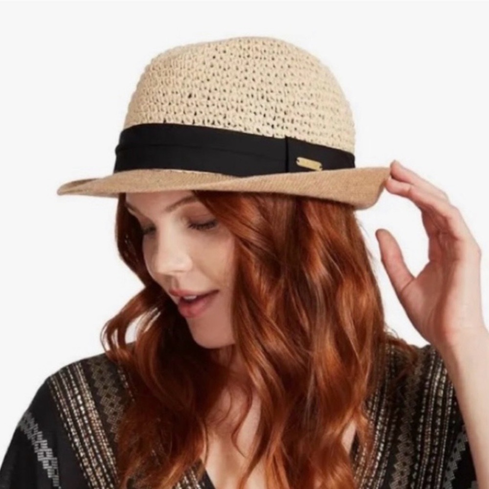 NWOT Steve Madden Tan Woven Hat with Black Band